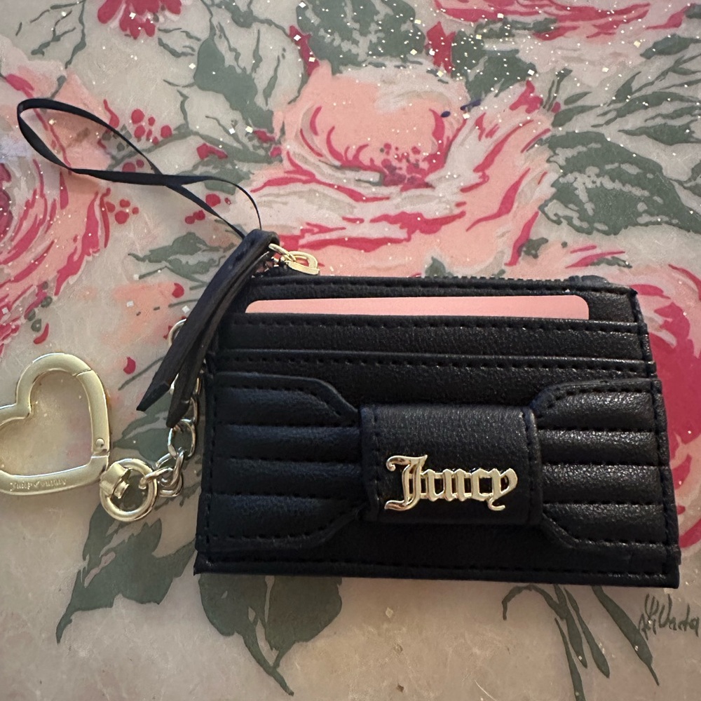 SOLD
Juicy Couture Black Card Holder with Heart Keychain